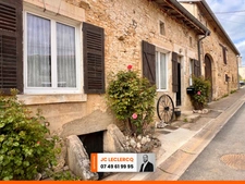 MAISON DE VILLAGE 5 PIECES 
