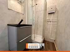 BEL APPARTEMENT 2 PIECES HYPER CENTRE
