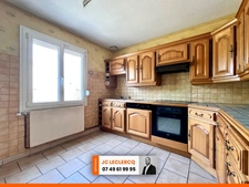 PAVILLON DE PLAIN-PIED 3 CHAMBRES ET GARAGE