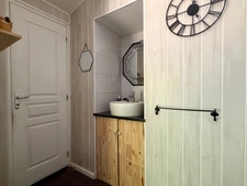 MAISON DE VILLAGE 5 PIECES ENTIEREMENT RENOVEE