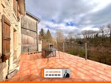 Maison de village 3 chambres avec grand potentiel