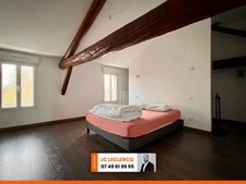 MAISON DE VILLAGE 5 PIECES ENTIEREMENT RENOVEE