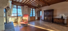 Maison à vendre 12 pièces COURPIERE (63)