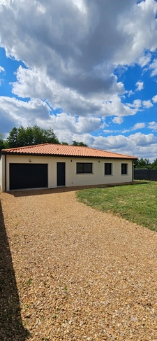 Maison à vendre 5 pièces PESCHADOIRES (63)