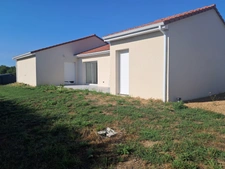 Maison à vendre 5 pièces Proche de 63190 LEZOUX (63)
