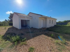 Maison à vendre 5 pièces Proche de 63190 LEZOUX (63)