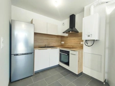 UNIQUE - à louer MEUBLÉ 2 pièces avec balcon et 2 stationnements - FLEVILLE DEVANT NANCY (54)
