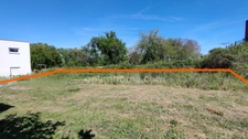 SURBOURG – Terrain constructible de 507 m² en seconde ligne, proche gare