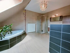 BAERENTHAL – RARE - Maison d’architecte avec piscine - Prestige, confort, nature : l’équilibre parfait