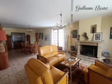 Maison à vendre 6 pièces MAZION (33)
