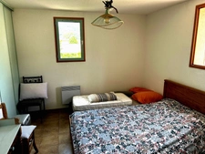 Maison familiale de 98 m² avec jardin, garage et carport à Digne-les-Bains