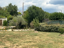 RIANS (83560) – Maison de plain-pied de 120 m² avec T1 indépendant sur terrain de 4 000 m² piscinable
