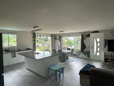 RIANS (83560) – Maison de plain-pied de 120 m² avec T1 indépendant sur terrain de 4 000 m² piscinable