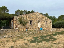 Maison en pierre à vendre de 112m2 à LORGUES (83)
