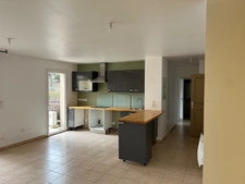 À VENDRE – Appartement 3 pièces dans résidence sécurisée à Vauvenargues