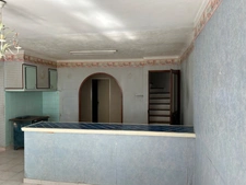 Maison de village à rénover – Centre de La Verdière (83)