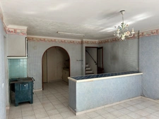 Maison de village à rénover – Centre de La Verdière (83)