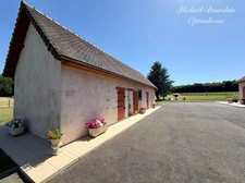 Maison de caractère de 230 m2 avec 7 hectares de prairie – Vie de plain-pied – Secteur Oizé