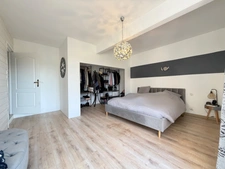 Maison de Maître XIXe – 220 m² – 1,6 ha – Dépendances & Installations Équestres – Environnement Préservé
