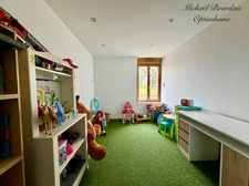 Maison familiale 4 chambres – 1 hectare de terrain – dépendances – Breil / Noyant-Villages