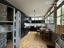 Belle Maison de Maître à restaurer au cœur de Mansigné 6 chambres, 200 m² habitables + dépendances