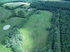 Propriété en campagne – Maison rénovée, gîtes, 7,5 ha avec installations équestres et nombreuses possibilités