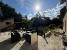 Maison de campagne 250 m2 rénovée avec dépendances et parc arboré de 4 500 m