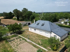 En exclusivité – Maison familiale 4 chambres + garage et dépendances, proche centre-ville du Lude