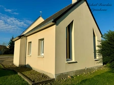 Maison contemporaine 10 pièces - 180 m² habitables - Terrain clos de 2800 m² - Baugé en Anjou