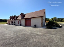 Maison de caractère avec 7 hectares de prairie – Vie de plain-pied – Secteur Oizé