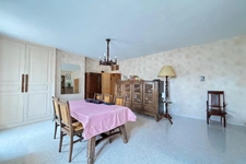 Immeuble de 2 appartements en Centre-Ville, Proche du Château