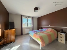 🏡 Maison familiale 5 chambres – Grand terrain clos – Sous-sol complet – Pontvallain
