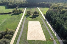 PRÉCIGNÉ (72) – DOMAINE ÉQUESTRE PROFESSIONNEL – ENVIRON 4,5 HECTARES