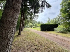 Terrain de loisirs de 4 900 m² avec hangar et espace habitable