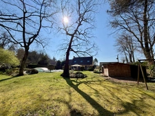 Maison familiale avec piscine, parc arboré, plan d’eau et dépendances – Saint-Jean-de-la-Motte