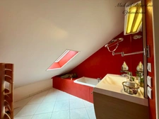 Maison familiale 4 chambres – 1 hectare de terrain – dépendances – Breil / Noyant-Villages