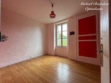 Belle Maison de Maître à restaurer au cœur de Mansigné 6 chambres, 200 m² habitables + dépendances