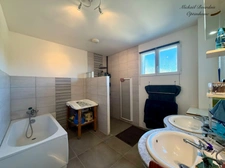 🏡 Maison familiale 5 chambres – Grand terrain clos – Sous-sol complet – Pontvallain