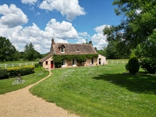 Propriété en campagne – Maison rénovée, gîtes, 7,5 ha avec installations équestres et nombreuses possibilités