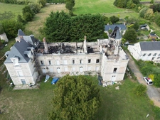 Château de Penchien – Domaine de caractère à réinventer, fort potentiel événementiel et touristique – Mansigné (Sarthe)