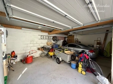EXCLUSIVITÉ – LE LUDE – Maison familiale 4 chambres – Vie de plain-pied – 3 garages – Secteur recherché