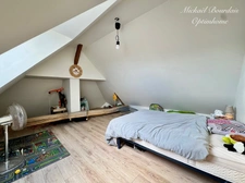 🏡 À vendre en exclusivité – Longère en partie rénovée avec dépendances sur 2000 m² de terrain – Pontvallain (72510)