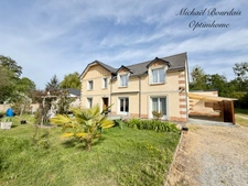 🏡 Maison familiale de caractère 190 m2 – 5 chambres – Environnement calme – Proche centre de La Flèche