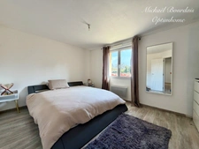 Maison familiale de plain-pied – 5 chambres – Environnement calme