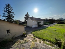 Maison 120 m2 sur sous-sol proche du centre ville sise sur une parcelle de 2200 m2 avec garage