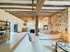 Maison de Maître XIXe – 220 m² – 1,6 ha – Dépendances & Installations Équestres – Environnement Préservé