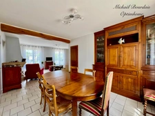 En exclusivité – Maison familiale 4 chambres + garage et dépendances, proche centre-ville du Lude