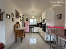 Maison rénovée avec dépendances louées – Bien rare à la vente sur Le Lude (72800)