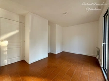 Maison rénovée avec 3 chambres dont une de plain-pied – Coulonge (72800)