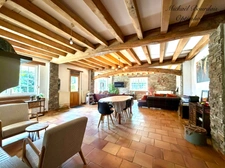 Maison de campagne 250 m2 rénovée avec dépendances et parc arboré de 4 500 m